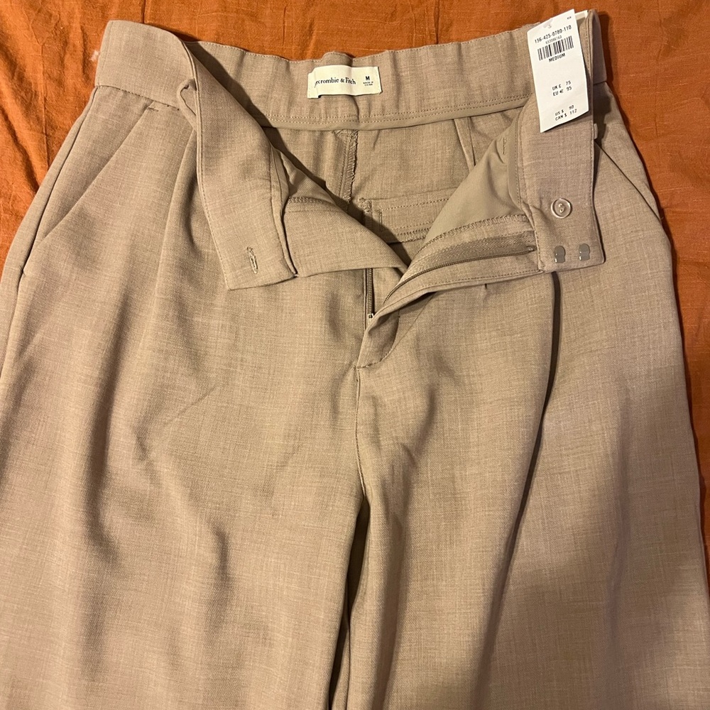 Abercrombie Sloane Tailored Pant